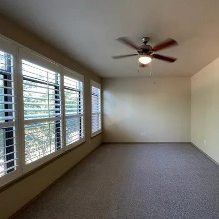 Image 5 - Road To Six Flags East, Arlington, TX 76011, USA - Condo for rent
