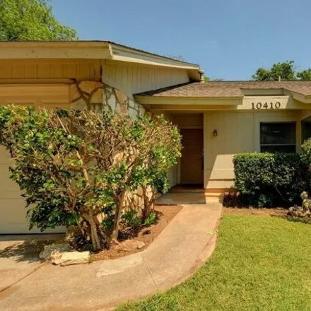 Rent this 3 bed house on 10410 Broken Shoe Trail in Austin, TX 78750