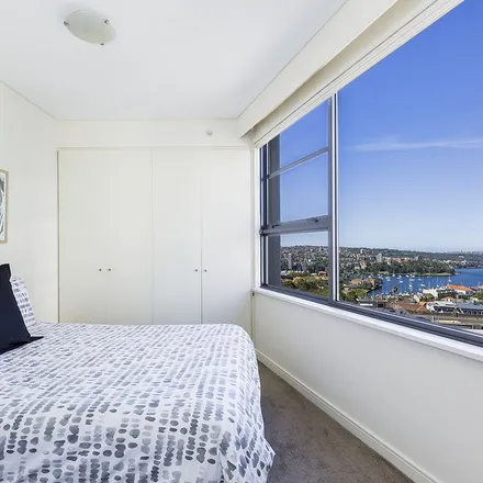 Image 2 - Colonnades, Glen Street, Milsons Point NSW 2061, Australia - Apartment for rent