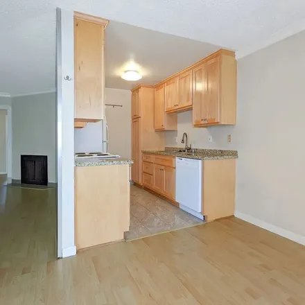 Rent this 1 bed apartment on 10th Court in Santa Monica, CA 90292