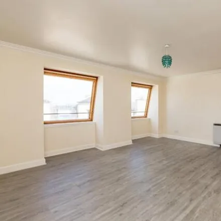 Image 3 - West Approach Road, City of Edinburgh, EH11 2DT, United Kingdom - Apartment for rent
