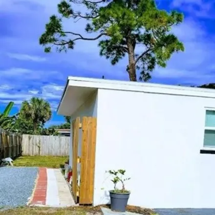 Rent this 1 bed house on 6275 Hampton Drive North in Saint Petersburg, FL 33710