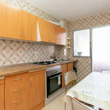 Rent this 5 bed apartment on Catalana Occidente in Camino de Ronda, 18004 Granada