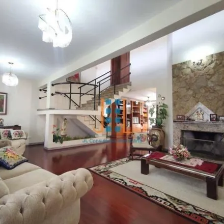 Buy this 4 bed house on Rua Haiti 100 in Guaíra, Curitiba - PR