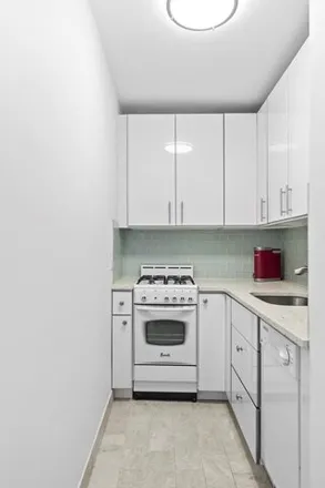 Rent this studio apartment on 35 East 38th Street in New York, NY 10016