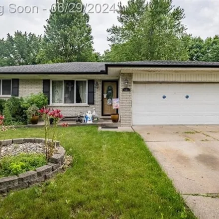 Buy this 3 bed house on 661 Buckingham Rd in Canton, Michigan