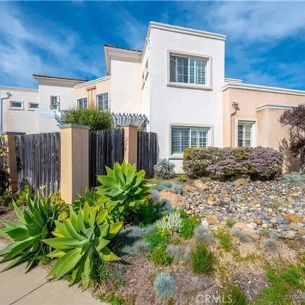 Buy this 3 bed house on 1224 Highland Way in Grover Beach, CA 93475