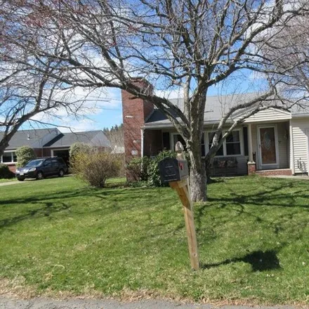 Buy this 3 bed house on 13 Sutton Place in Easthampton, MA 01061