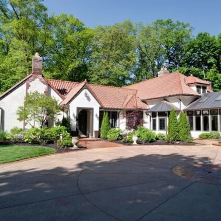 Image 2 - 5725 Brookwood Road, Brendonwood, Indianapolis, IN 46226, USA - House for sale
