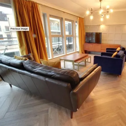 Rent this 3 bed apartment on 21 Edward Street in Park Central, B1 2RX