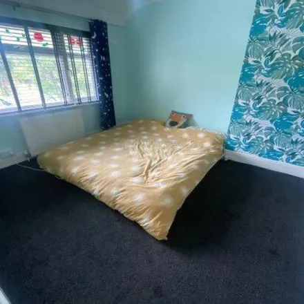 Rent this 3 bed apartment on Elstree Road in Birmingham, B23 6JN
