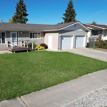 Buy this 3 bed house on 2619 North 6th Place in Coeur d'Alene, ID 83815