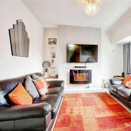 Image 3 - Hardy Grove, Wallsend, NE28 9HF, United Kingdom - Apartment for sale