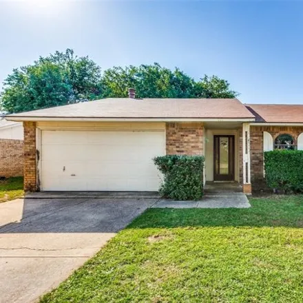 Buy this 3 bed house on 663 Leading Ln in Allen, Texas