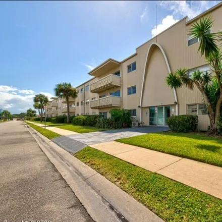 Buy this 1 bed condo on Columbia Drive in Cape Canaveral, FL 32920