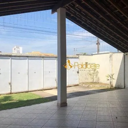 Buy this 6 bed house on Avenida Antônio Cozzi in Cardoso, Pindamonhangaba - SP
