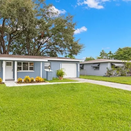 Buy this 2 bed house on 5131 97th Terrace North in Pinellas Park, FL 33782