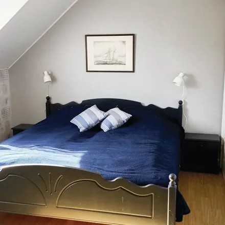 Rent this 4 bed apartment on Hyppeln in 475 52 Öckerö kommun, Sweden