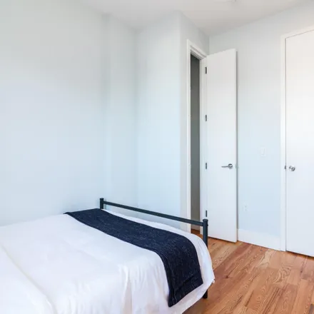 Image 2 - 137 Albany Avenue, New York, NY 11213, USA - Room for rent