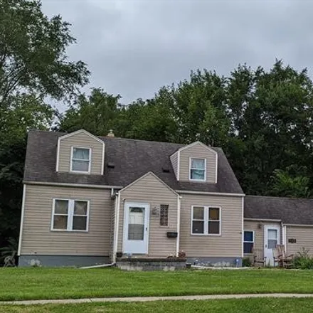 Buy this 2 bed house on 15429 Pomona Drive in Redford Township, MI 48239