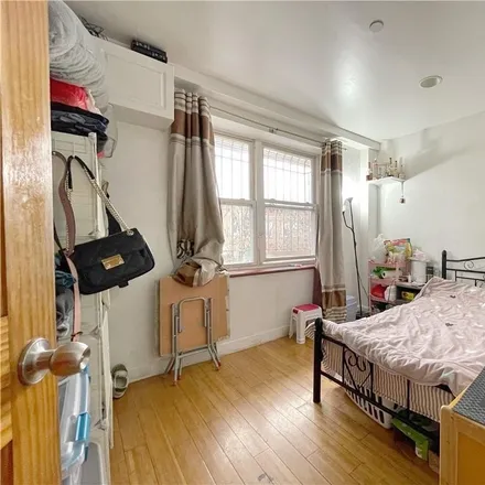 Image 5 - 527 52nd Street, New York, NY 11220, USA - Condo for sale