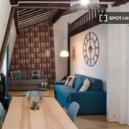 Rent this studio apartment on 90 Boulevard Beaumarchais in 75011 Paris, France