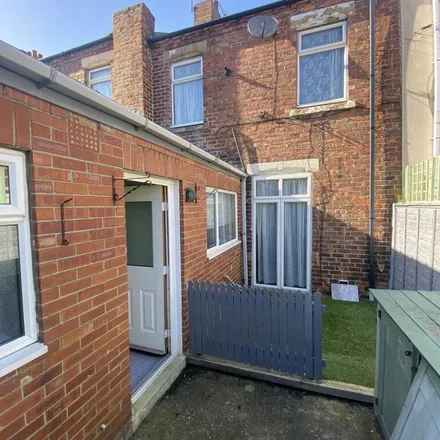 Rent this 1 bed apartment on South Terrace in Horden, SR8 4NQ