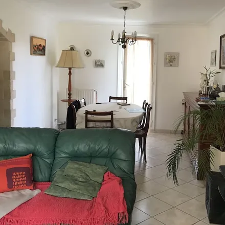 Rent this 3 bed house on 31700 Blagnac