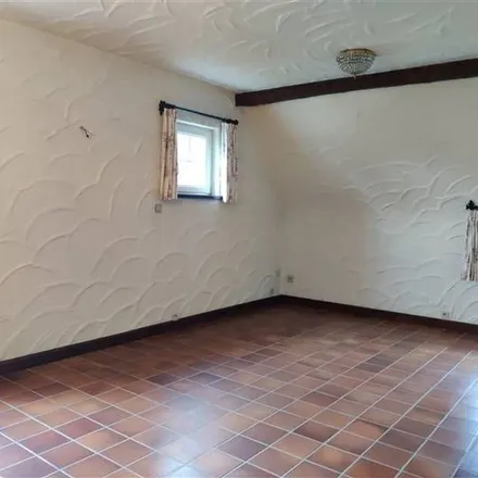 Rent this 3 bed apartment on Sint-Martensbergstraat 20 in 3600 Winterslag, Belgium