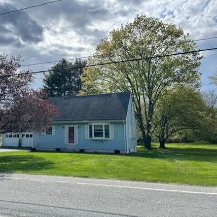 Buy this 3 bed house on 773 Pecks Road in Pittsfield, MA 01202