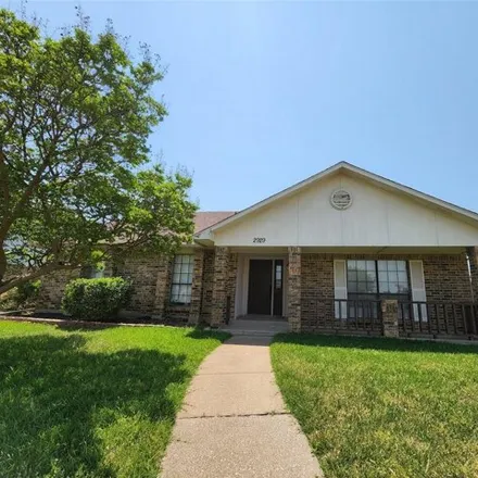 Rent this 4 bed house on 2997 Hamlet Lane in Flower Mound, TX 75028