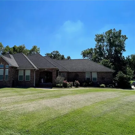 Buy this 3 bed house on 21340 Fairway Court in Dawn Hill, Siloam Springs