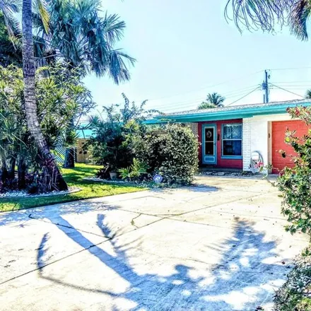 Rent this 4 bed house on 128 East Arlington Street in South Patrick Shores, Brevard County