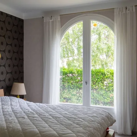 Rent this 2 bed house on 85180 Les Sables-d'Olonne