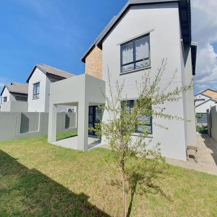 Image 3 - unnamed road, Broadacres AH, Gauteng, 2055, South Africa - Apartment for rent