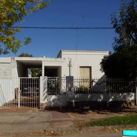 Buy this 2 bed house on Domingo Matheu 859 in Alberdi, Rosario
