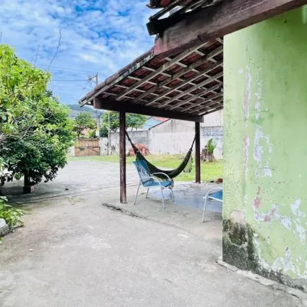 Buy this 2 bed house on Rua Senador Lúcio Bittencourt in Maravista, Niterói - RJ