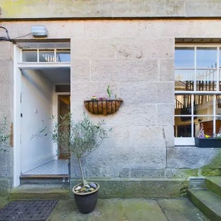 Rent this 3 bed apartment on 18 Broughton Place in City of Edinburgh, EH1 3RR