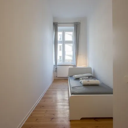 Rent this 3 bed room on Tortillería Mexa in Boxhagener Straße 50, 10245 Berlin