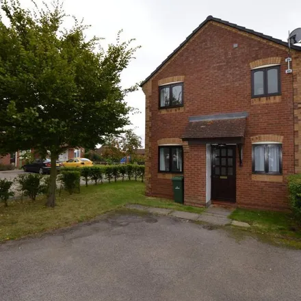 Image 1 - Dickens Spinney, Olney, MK46 5PW, United Kingdom - Apartment for rent