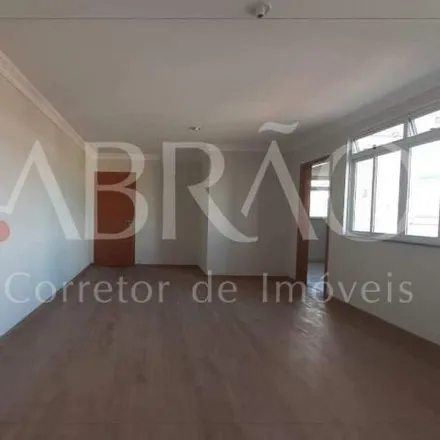 Rent this 3 bed apartment on Rua 15 de Novembro in Centro, Barbacena - MG