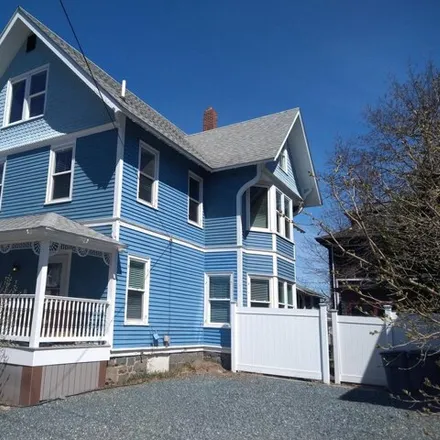 Buy this 6 bed house on Yankee Lady Inn in 18 Roberts Avenue, Bar Harbor