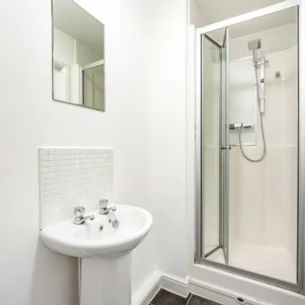 Image 6 - design dpi, 15 Swan Court, Sutton, DN6 0QT, United Kingdom - Apartment for rent