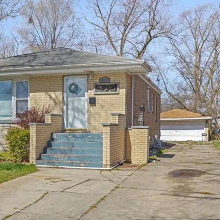 Buy this 3 bed house on 15512 Orchid Drive in South Holland, IL 60473