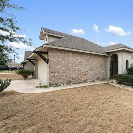 Image 1 - 136 Lasino Drive, Georgetown, TX 78626, USA - House for sale