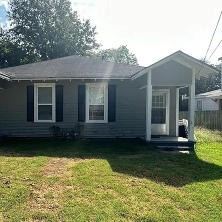 Buy this 1 bed house on 272 College Street in Cleveland, MS 38732
