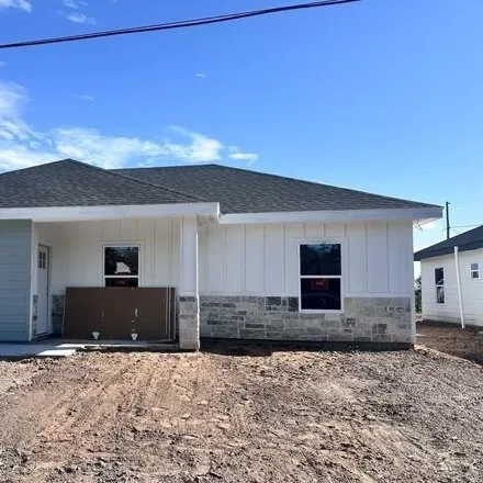 Buy this 3 bed house on 188 Magnolia Heights in La Feria, TX 78559
