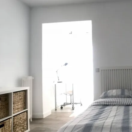 Rent this 6 bed room on Madrid in Casa Vilota, Calle de la Concepción Jerónima