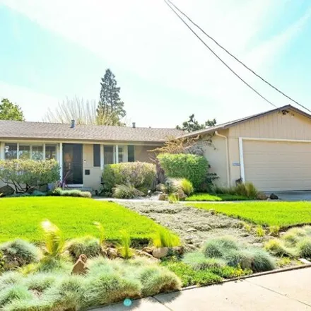 Buy this 3 bed house on 5591 Indiana Drive in Concord, CA 94521