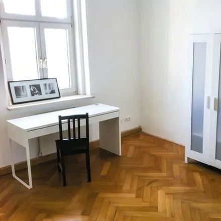 Rent this 3 bed room on Fallstraße 26 in 81369 Munich, Germany